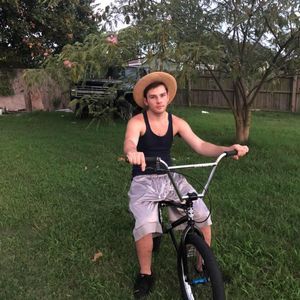 Meet your Posher, Johnny